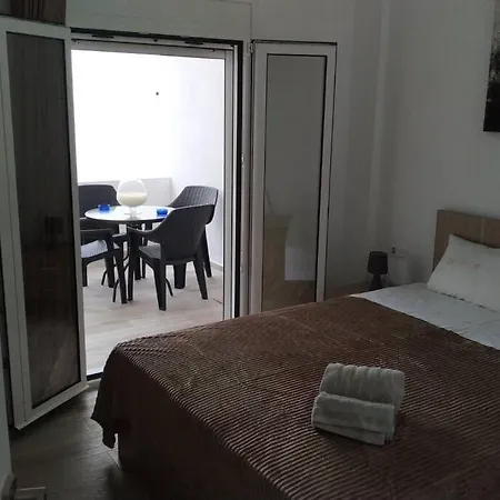 Iliaktis Cozy & Quiet Apartment Iraklio Exterior foto