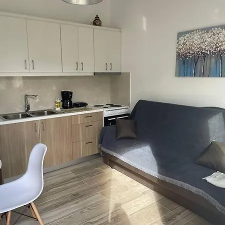 Iliaktis Cozy & Quiet Apartment Iraklio Exterior foto